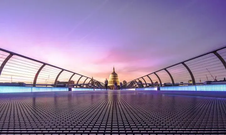 Private Tour, Entry to St Pauls Cathedral and London Highlights