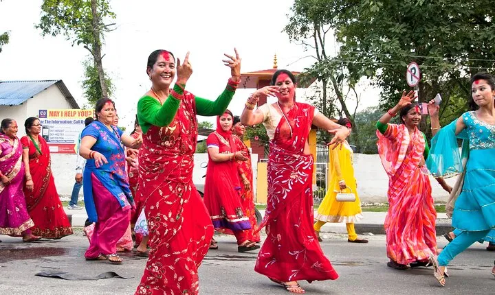 Private Tibetan Cultural Tour to Tibetan Settlements in Pokhara