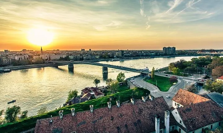 From Belgrade: Novi Sad and Sremski Karlovci Tour