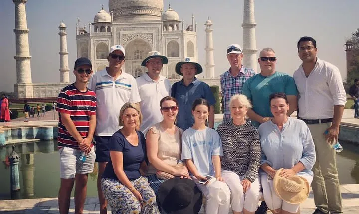 Full-Day Agra Tour with Taj Mahal From Mumbai By Air