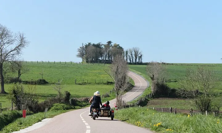 Romantic Sidecar Escape: Honfleur, Villerville & Deauville