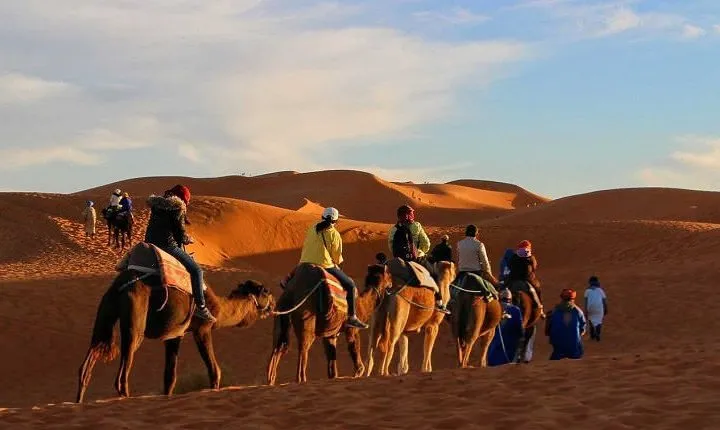 Combined Tour: Atlas Mountains Trek and Sahara Desert 5 days Tour