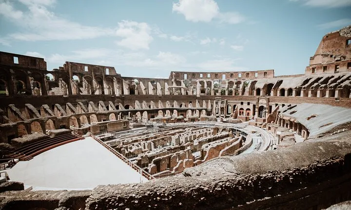 Exclusive Colosseum Underground & Roman Forum tour (Max 6 Guests)