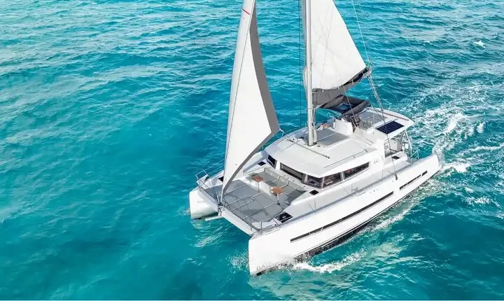 Private Luxury Catamaran Cancun to Isla Mujeres | For up to 30 pp