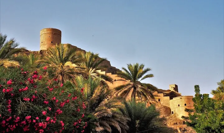 Enjoy the beauty of Fanja, Samail، Izki & Nizwa on a special trip