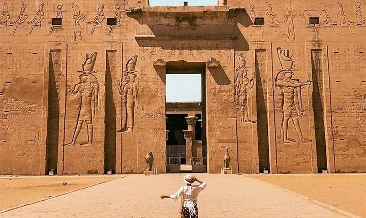 Full Day Private Guided Tour To Edfu Temple and Kom Ombo Temple From Aswan