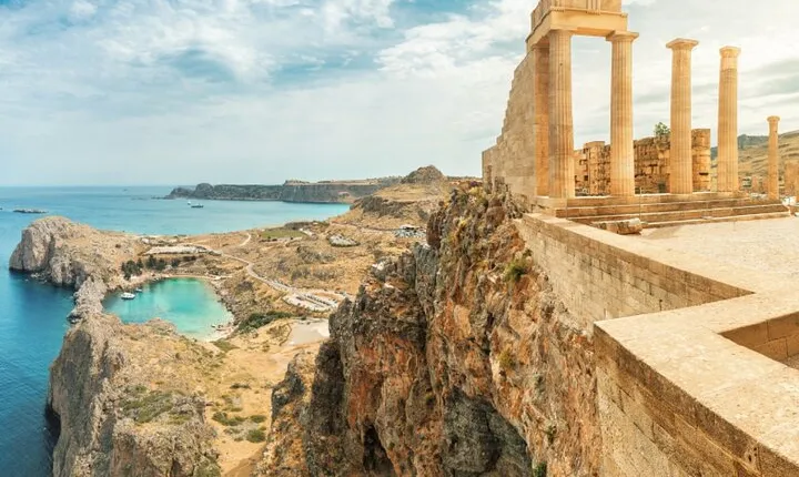 Taste Lindos Small Group Tour with Dinner