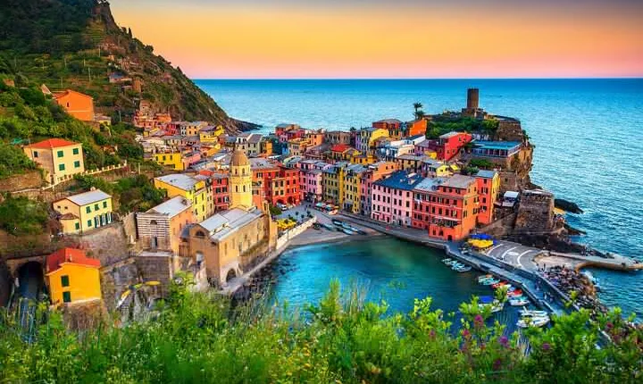 Cinque Terre and Pisa Tower Tour from Florence Semi Private