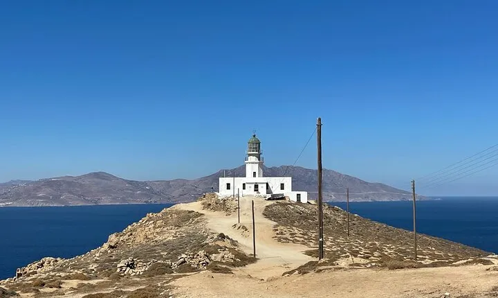 2 Hours Private Tour Mykonos Highlights with a Local