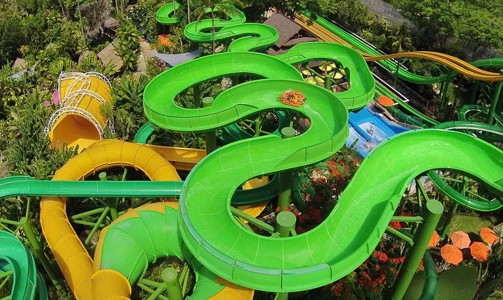 Bali Waterbom with 2 Hour Spa and Romantic Jimbaran Dinner