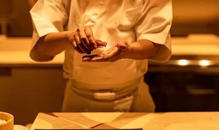 Tokyo Night Foodie Tour in Shinjuku