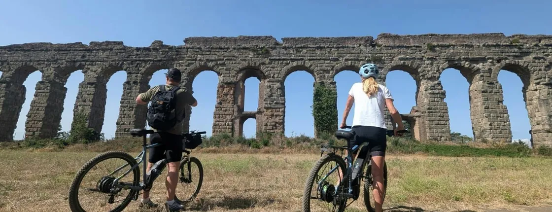 Appian Way and Catacombs E-Bike Private Tour with Transfer