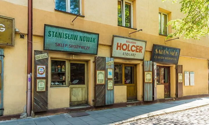 Full-Day Kazimierz, Schindler's Factory and Former Ghetto Tour