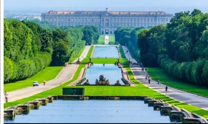 Royal Palace of Caserta tour and Cantina del Vesuvio winery.