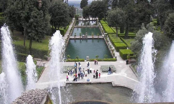 Day Trip from Rome: Villa d'Este and its Gardens Private Tour