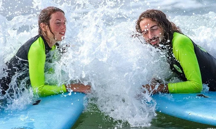 PRIVATE Surf lesson for Beginners Couple