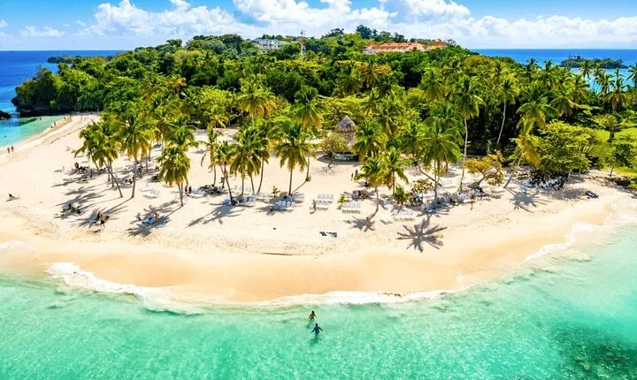 10-Hour Guided Tour of Samana and Bacardi Island Los Haitises