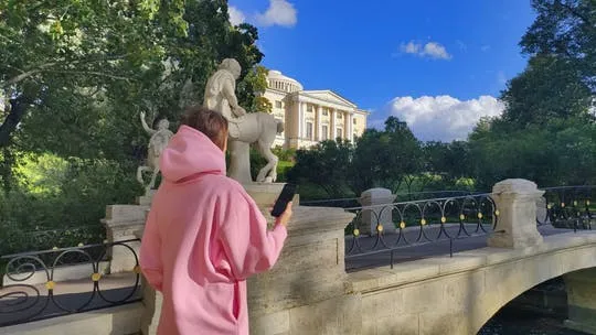 Audio tour of the mysteries of Pavlovsky Park in St. Petersburg