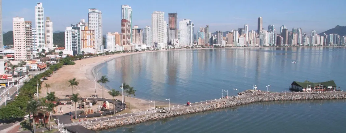Balneario Camboriu guided tour from Florianópolis