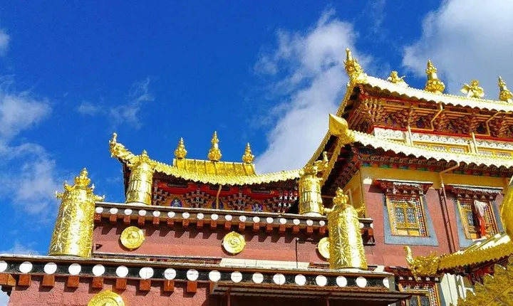 7-Days Tour from Shangri-La to Kunming and overnight in Tiger Leaping Gorge