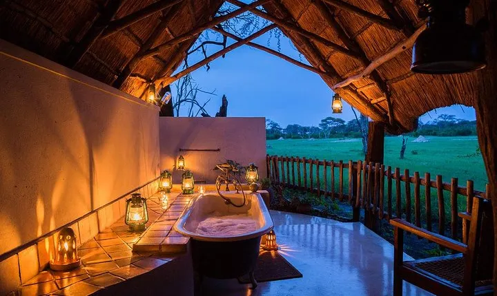 2 Nights Victoria Falls / 2 Nights The Hide Camp