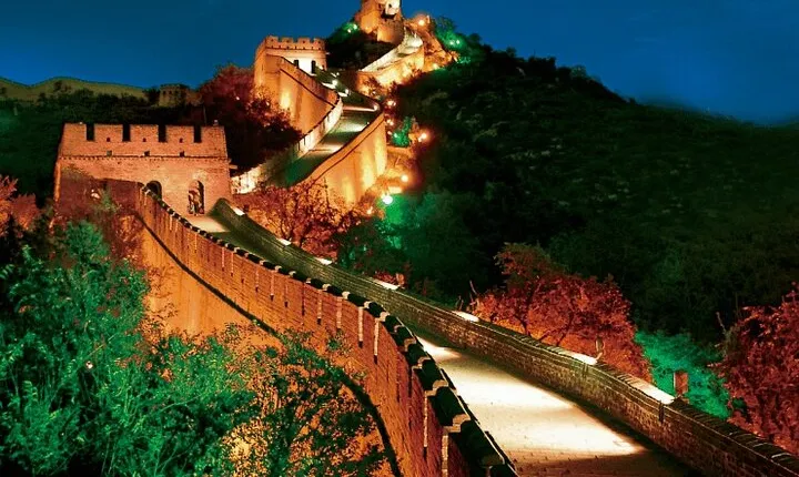 Sunset Glow at Badaling Great Wall Night Bus Tour with Ticket