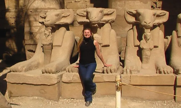 Full Day Tour to Luxor from Aswan with Lunch