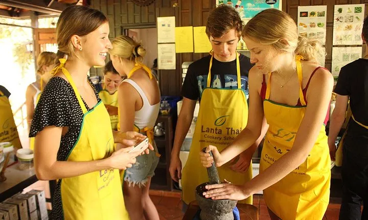 Half Day Lanta Thai Cookery School From Koh Lanta