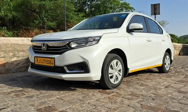 Private Transfers from New Delhi to Agra Hotel / Accommodation