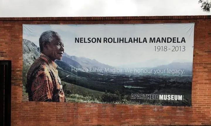 Soweto Township Cultural Tour incl Apartheid Museum and Nelson Mandela House