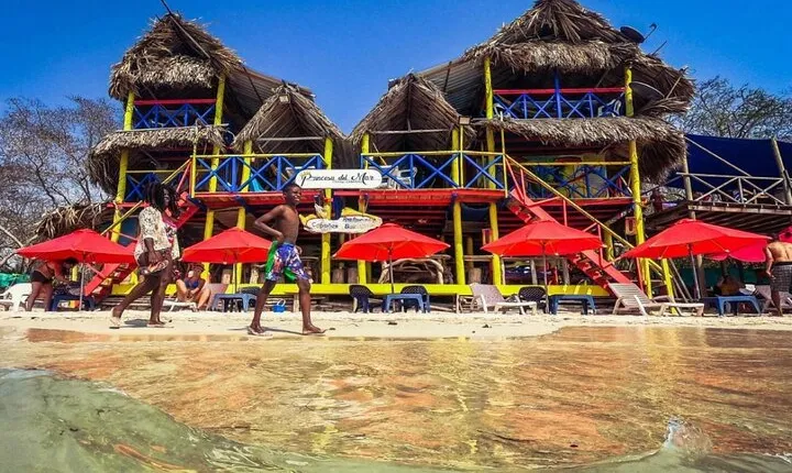 Full Day Tour at Princesa del Mar Barú Beach
