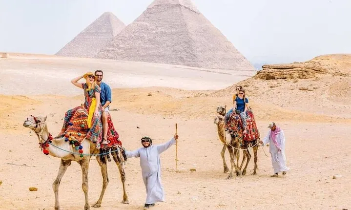 Full-Day Tour By Bus to Cairo with Lunch From Sharm El Sheikh