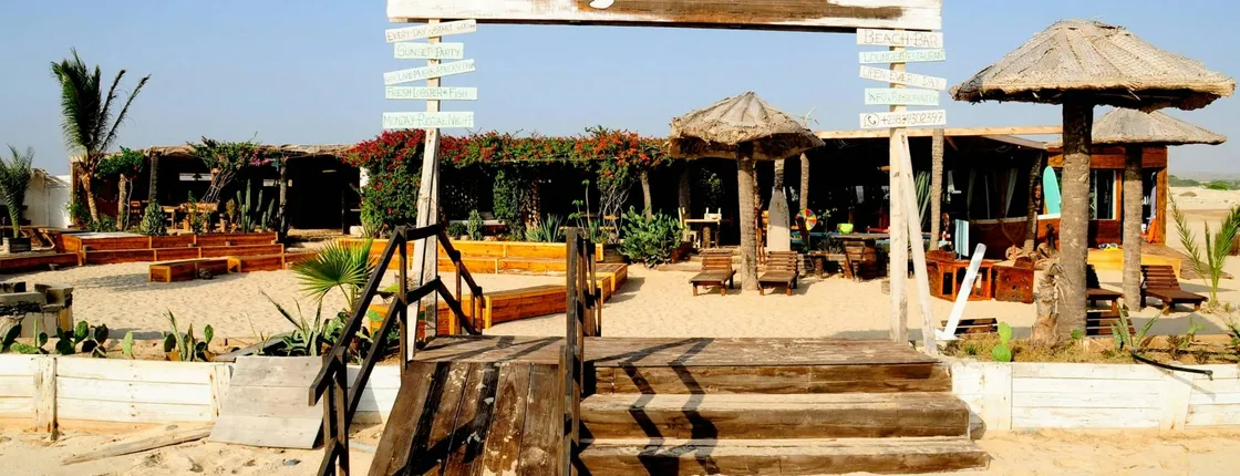 Boa Vista beachside sunset dinner with live music experience