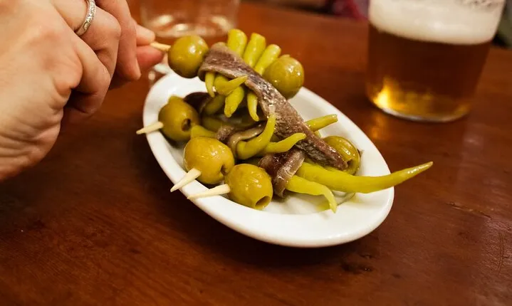 Small Group Basque Food, Pintxos and Wine Tour in San Sebastian
