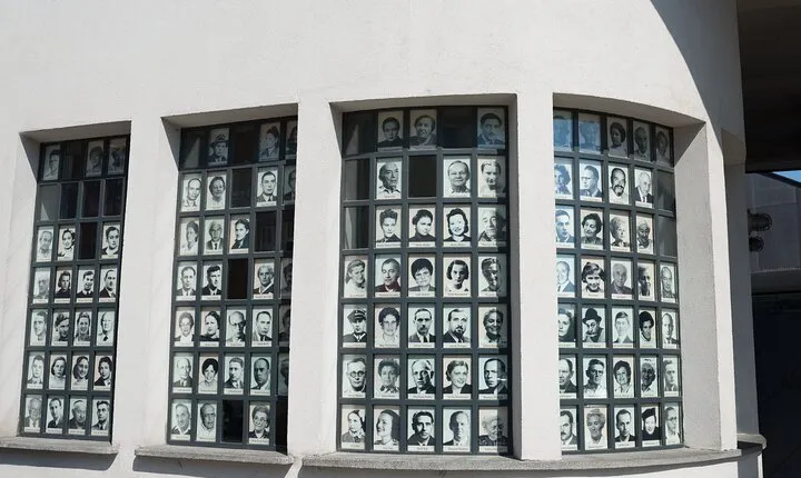 Schindler's Factory Small-Group Guided Tour