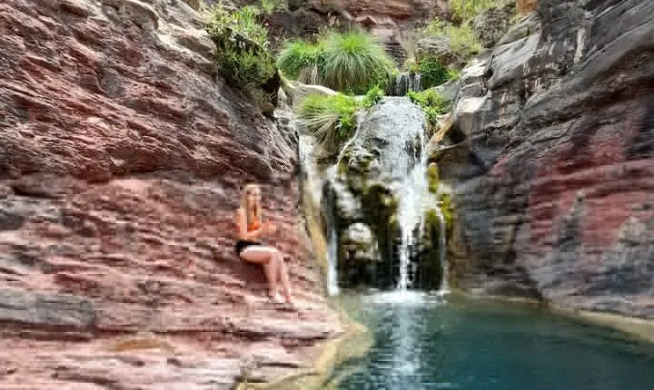Visit the Deepest Natural Pool in Valencia - el Pozo Negro