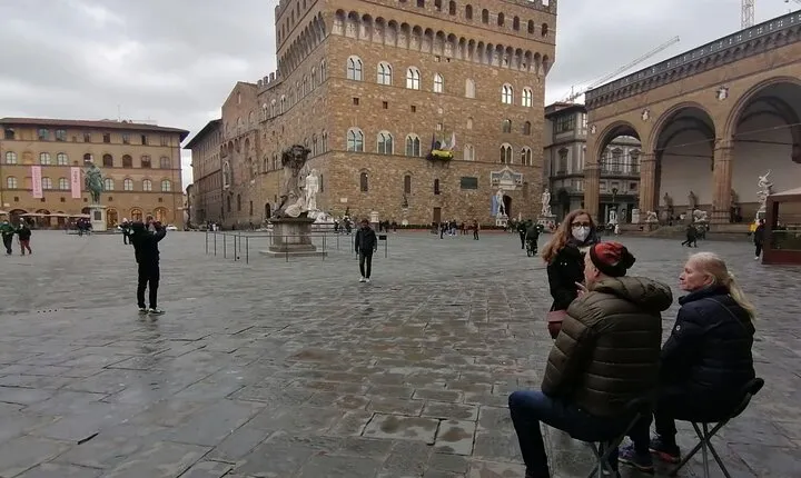 Florence Private Sit and Walk Tour with Gelato