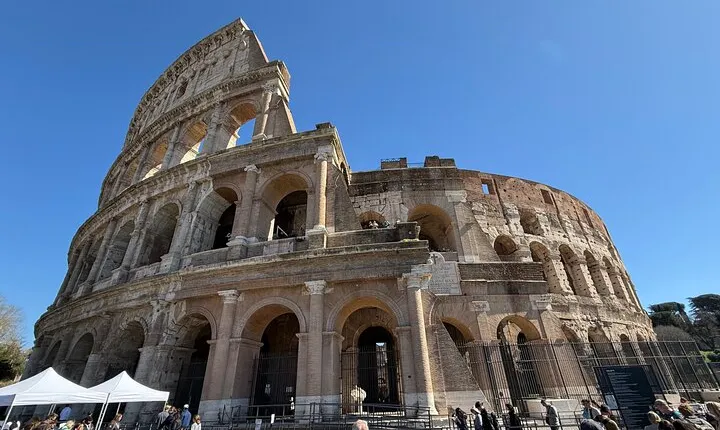 Private Tour: Colosseum, Roman Forum & Palatine Hill