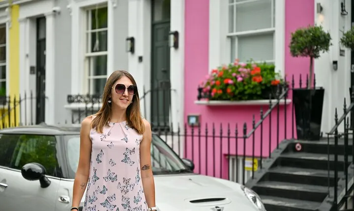 Private Photoshoot in Colourful Notting Hill