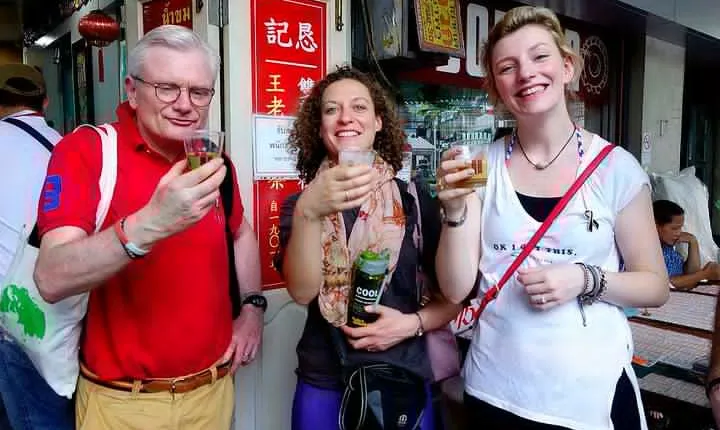 Private - China Town Walking Tour incl. secret herbal drink