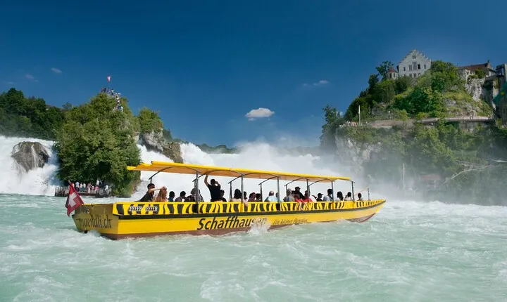 Private Day Trip To Europe's Largest Falls & Medieval Village