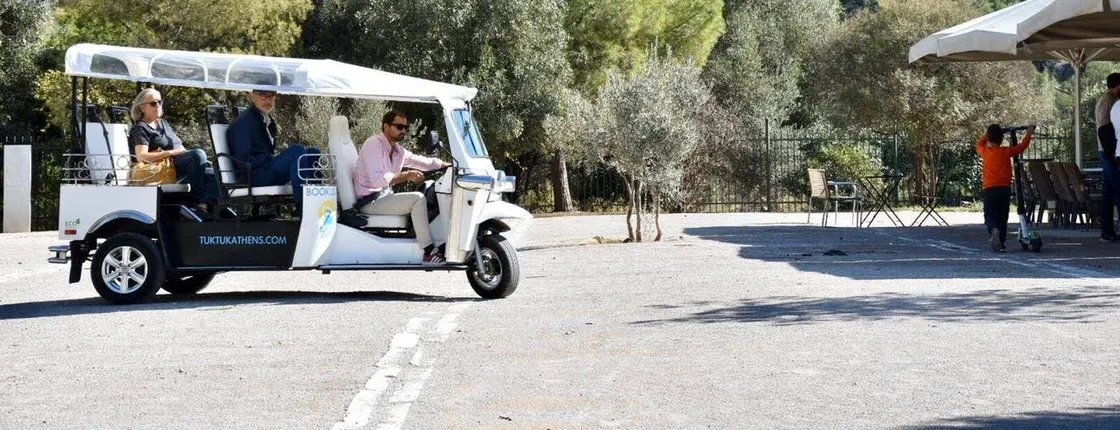 3-hour complete Athens private e-tuk tuk tour