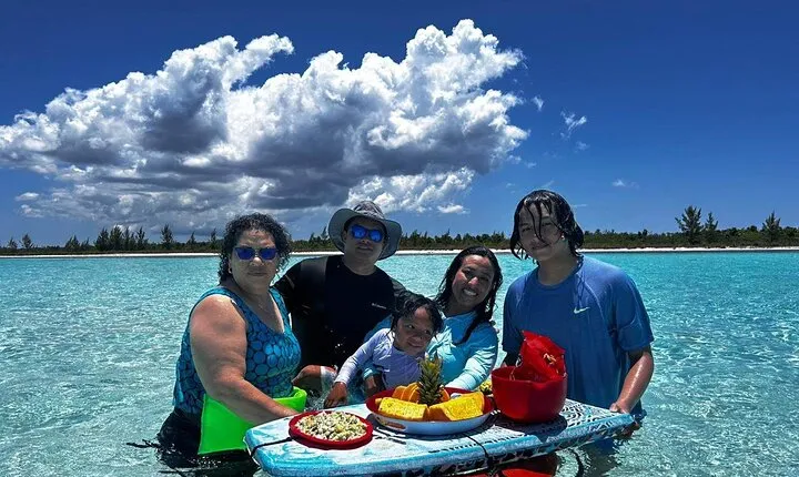 4 hours of shared snorkeling to El Cielo
