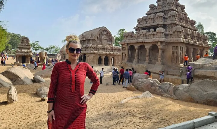 Mahabalipuram and Kanchipuram Day trip from Chennai by Private car with Guide