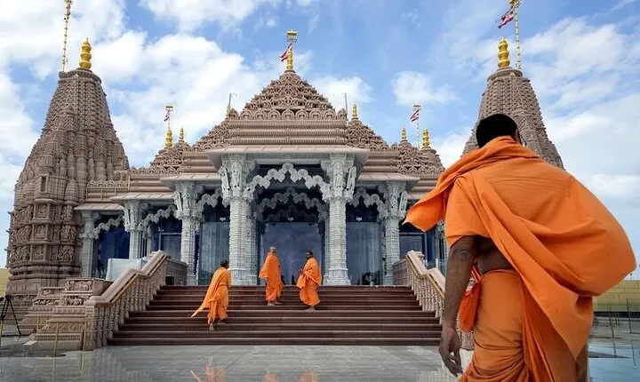 Premium Abu Dhabi City Tour With Hindu Temple Visit - Private