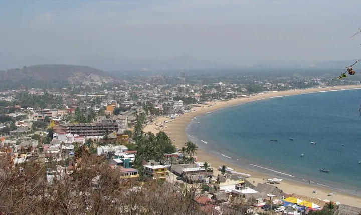 barra de navidad and plantations