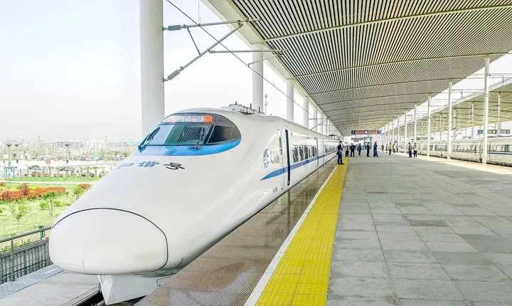 Private Arrival Transfer:Any Xi'an Railway Station to Xi'an City Hotel