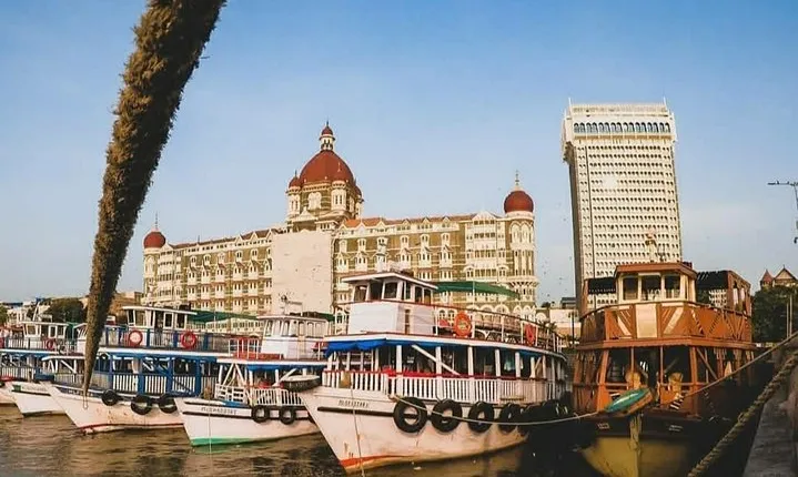 Private Dharavi Slum Tour with Mumbai Sightseeing