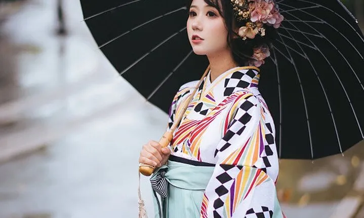 Hakama for an unforgettable graduation