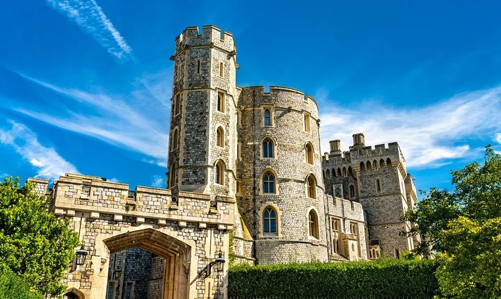 Skip-the-line Windsor Castle Private Trip from London by Car